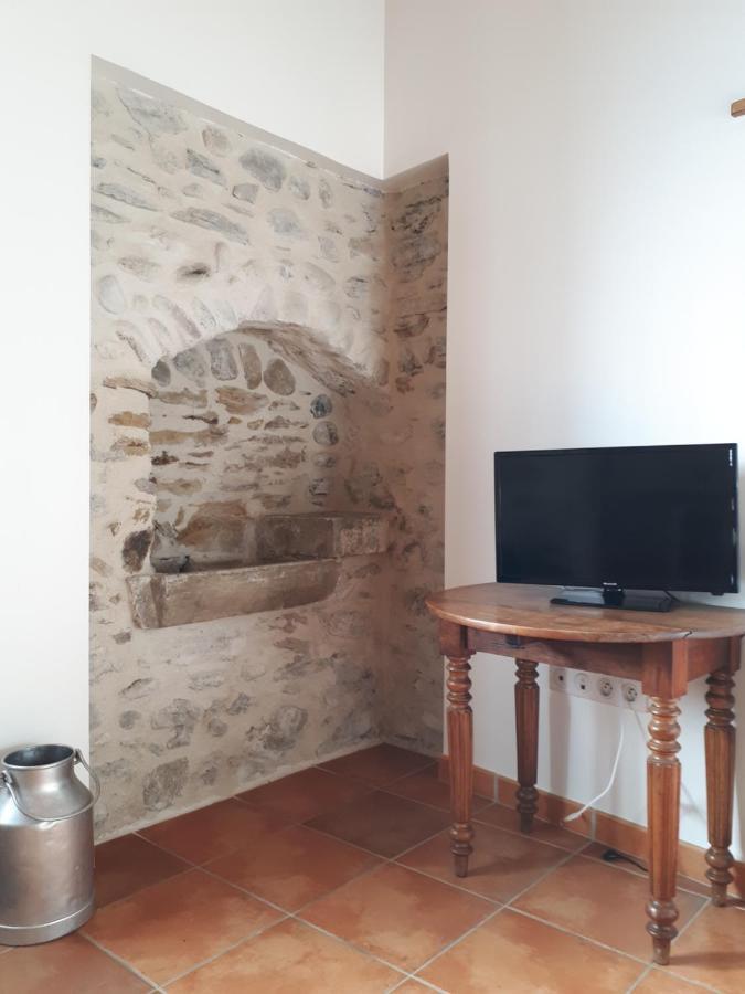 Bel Appartement Renove Dans Maison Bigourdane Pouzac Exterior foto